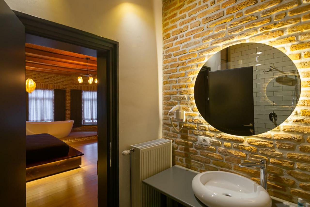 Barba Boutique Hotel Korce Eksteriør billede