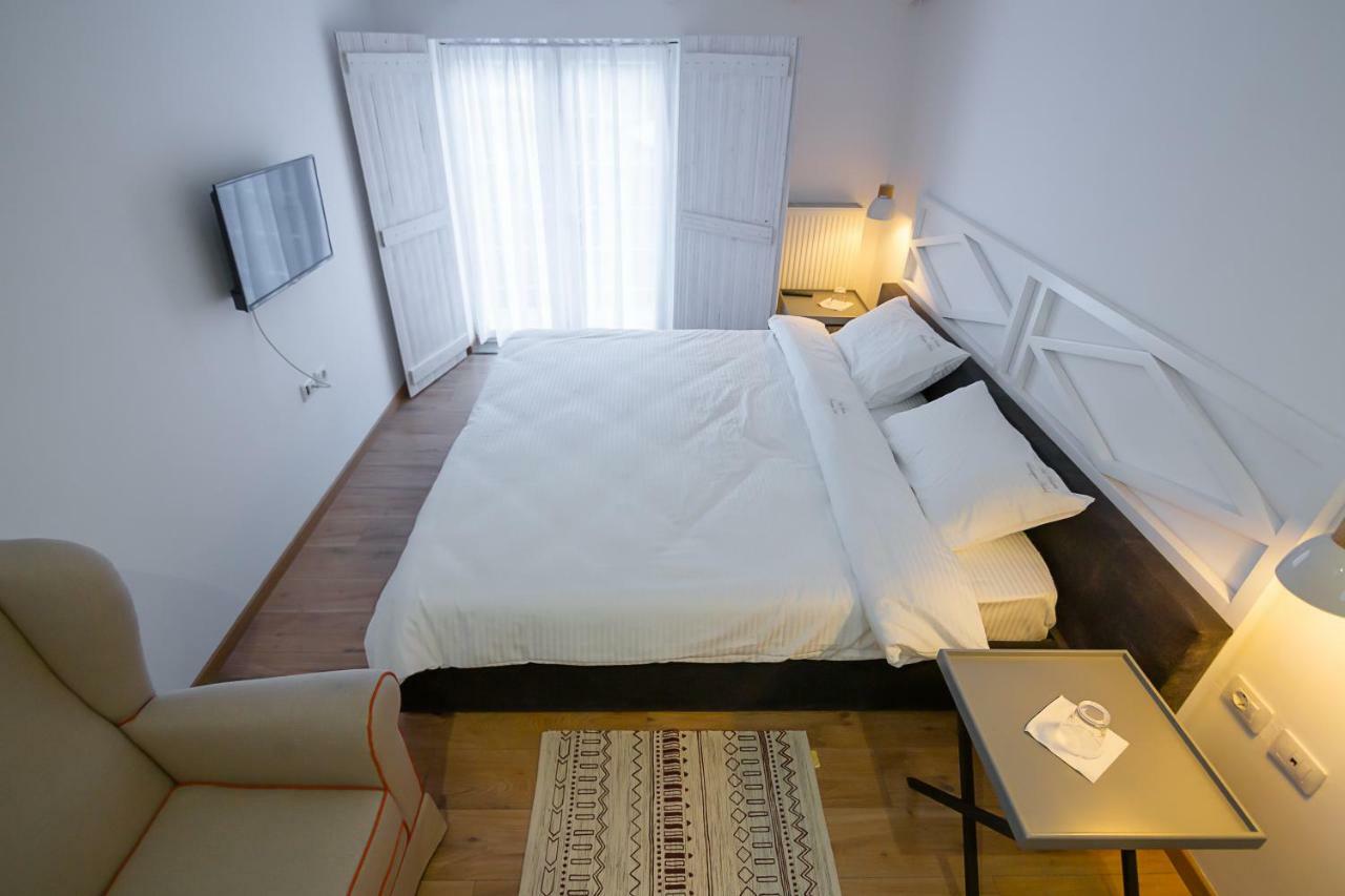 Barba Boutique Hotel Korce Eksteriør billede