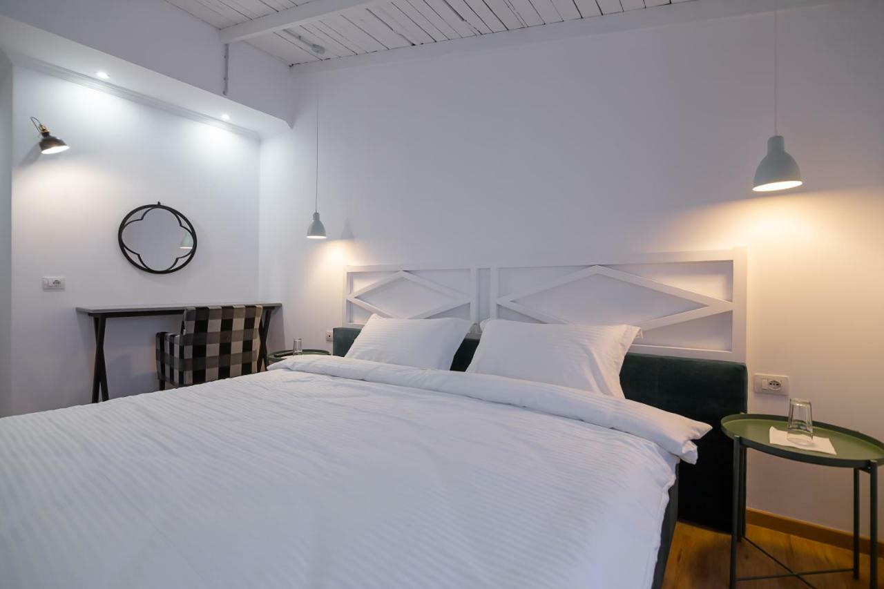 Barba Boutique Hotel Korce Eksteriør billede
