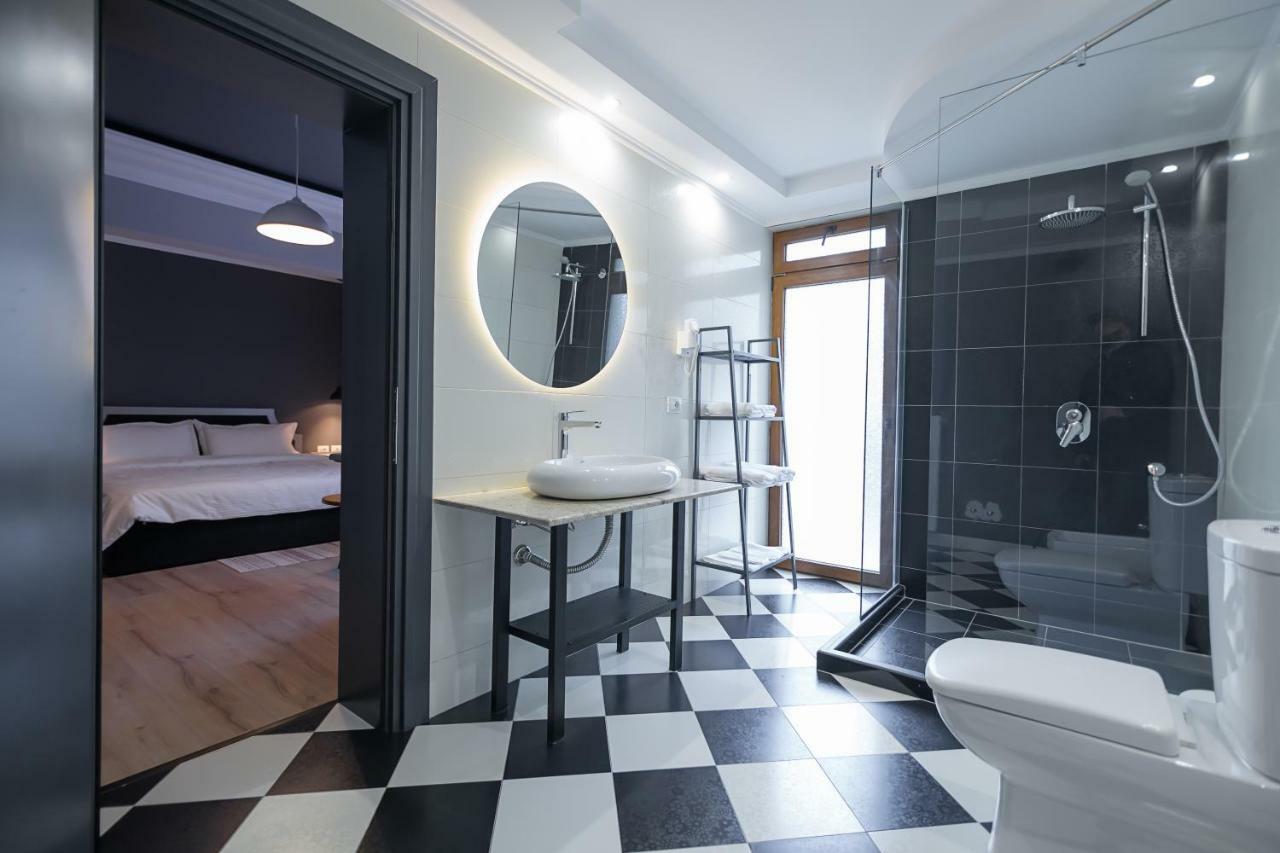 Barba Boutique Hotel Korce Eksteriør billede